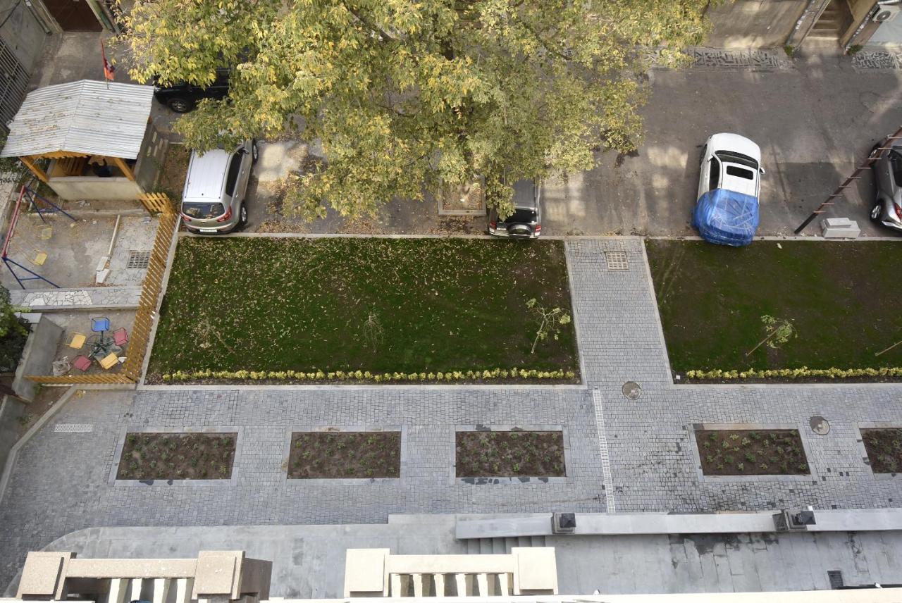 Home4You Apartments On Koghbatsi Yerevan Bagian luar foto